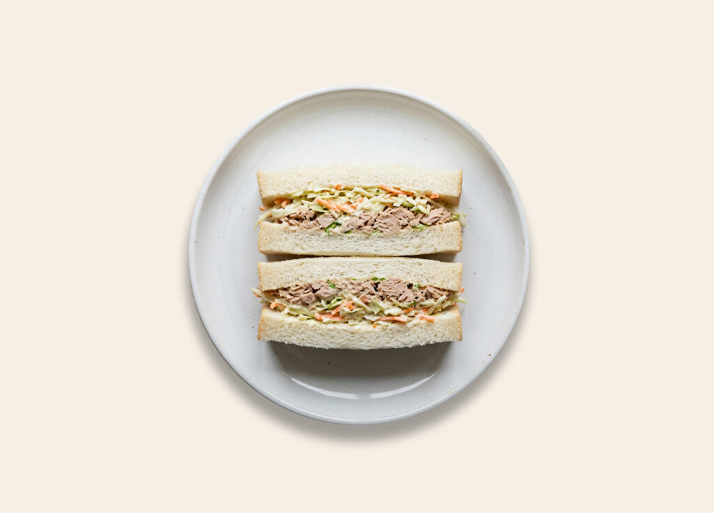 tramezzino coleslaw e tonno