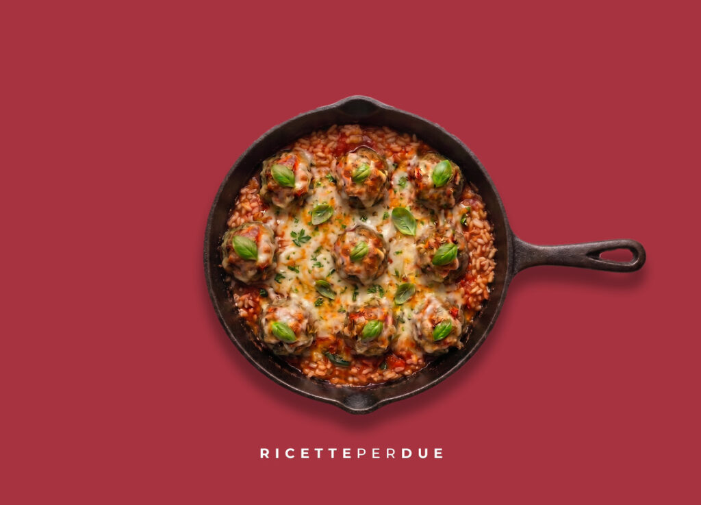 Polpette alla sorrentina con pomodoro, mozzarella filante
